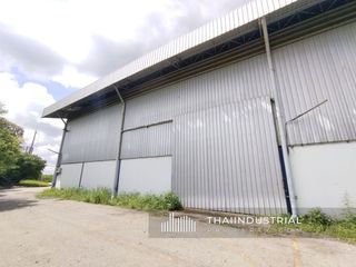 For rent and for sale warehouse in Phanom Sarakham, Chachoengsao