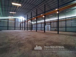 For rent warehouse in Phanom Sarakham, Chachoengsao
