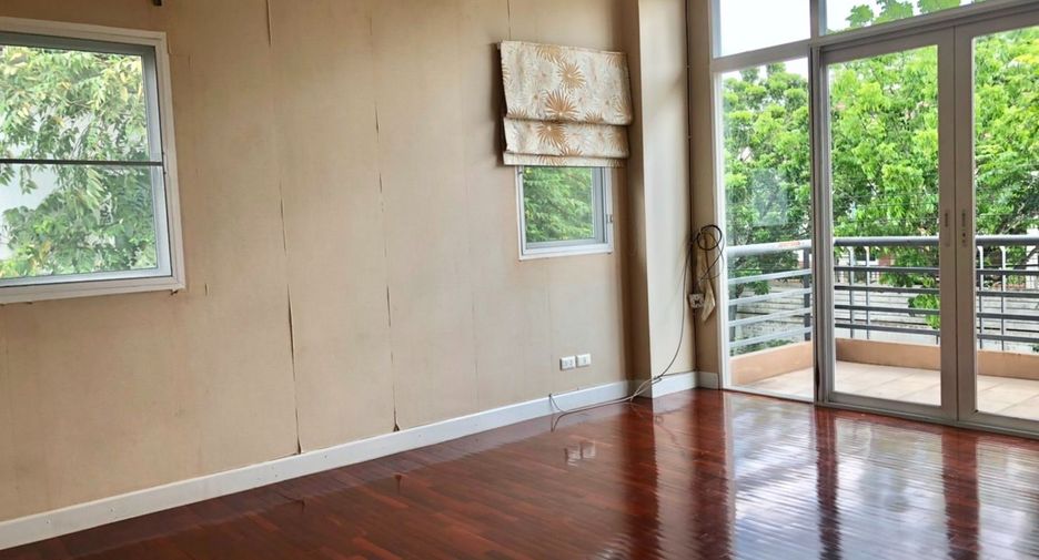 Casa en venta de 3 habitaciones en Sai Mai, Bangkok
