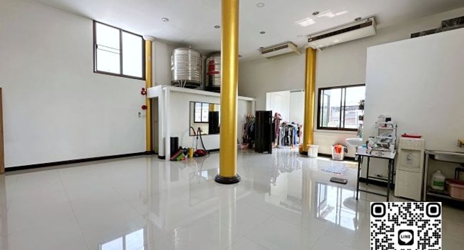 For sale 10 Beds retail Space in Khlong Toei, Bangkok
