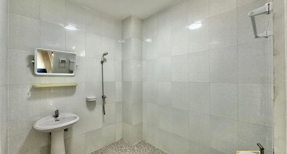 Apartamento en alquiler de 2 habitaciones en Watthana, Bangkok