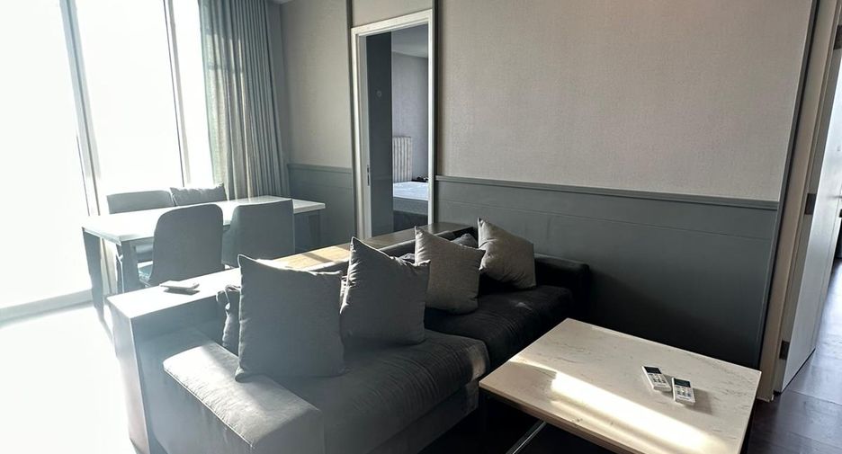 For rent and for sale 2 bedrooms apartment in Ratchathewi, Bangkok