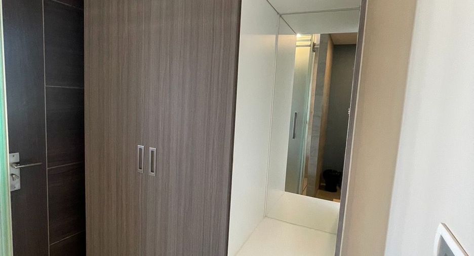 For rent 2 bedrooms condo in Bang Lamung, Chonburi