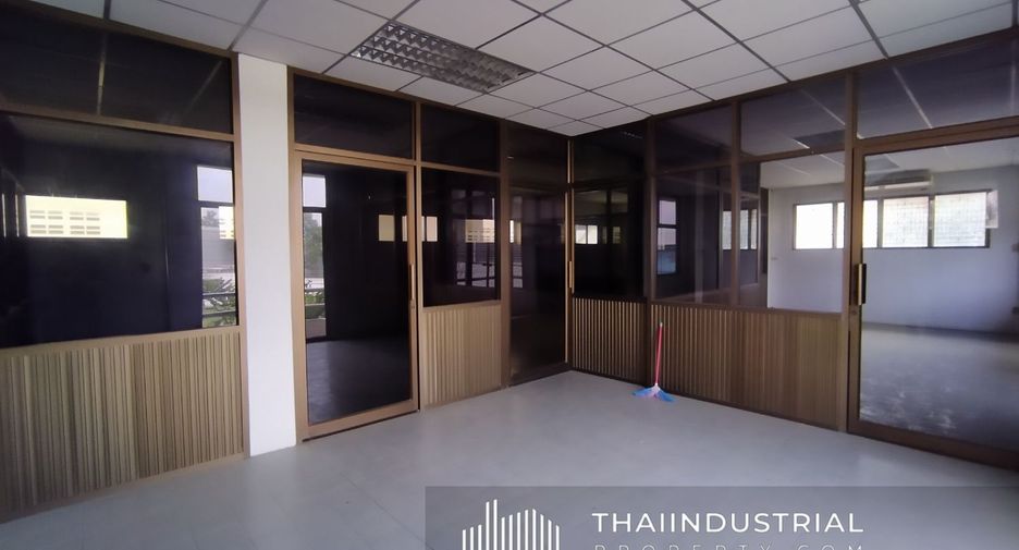 Almacén en alquiler y en venta en Bang Sao Thong, Samut Prakan