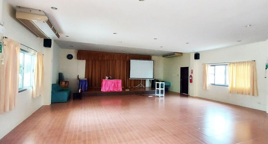 Hotel en venta de 33 habitaciones en Klaeng, Rayong