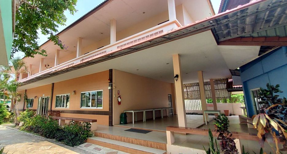Hotel en venta de 33 habitaciones en Klaeng, Rayong