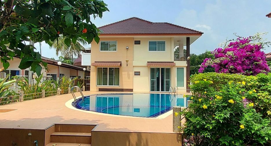 Hotel en venta de 33 habitaciones en Klaeng, Rayong