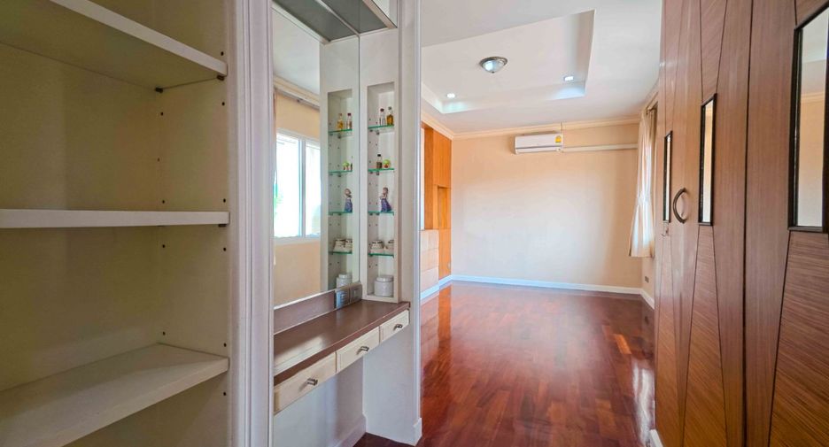 ขาย 5 ห้องนอน บ้านเดี่ยว ใน จอมทอง, กรุงเทพฯ