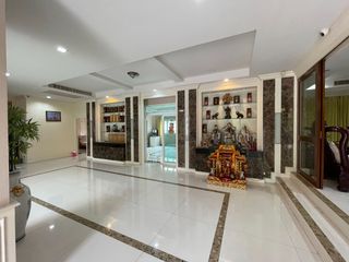 For sale 5 Beds house in Chom Thong, Bangkok