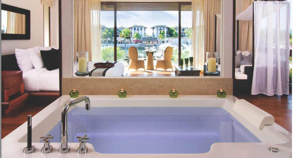 For rent and for sale 5 bedrooms villa in Mueang Phuket, Phuket