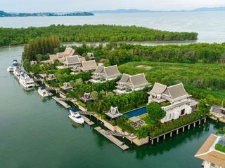 For rent and for sale 5 bedrooms villa in Mueang Phuket, Phuket