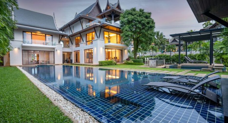 For rent and for sale 5 bedrooms villa in Mueang Phuket, Phuket