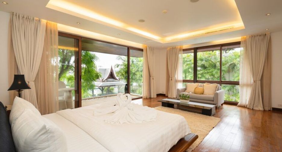 For rent and for sale 5 bedrooms villa in Mueang Phuket, Phuket