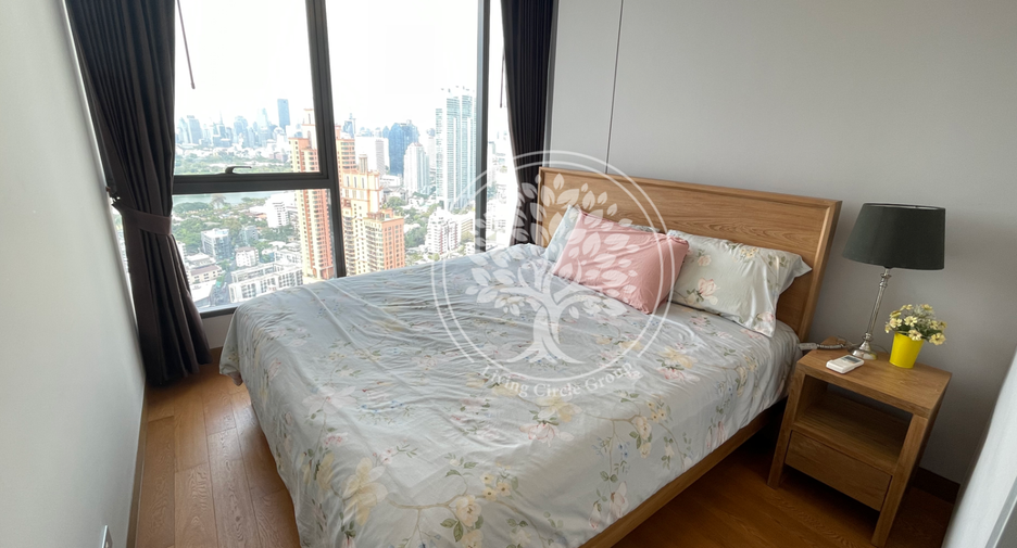 For rent 2 bedrooms condo in Khlong Toei, Bangkok