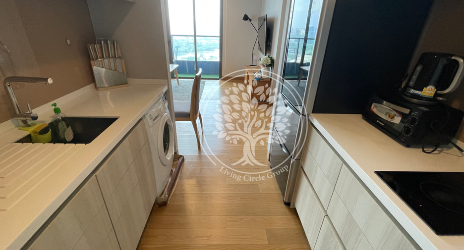For rent 2 bedrooms condo in Khlong Toei, Bangkok