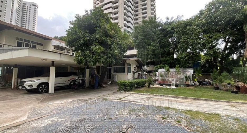 Casa en alquiler de estudio en Watthana, Bangkok