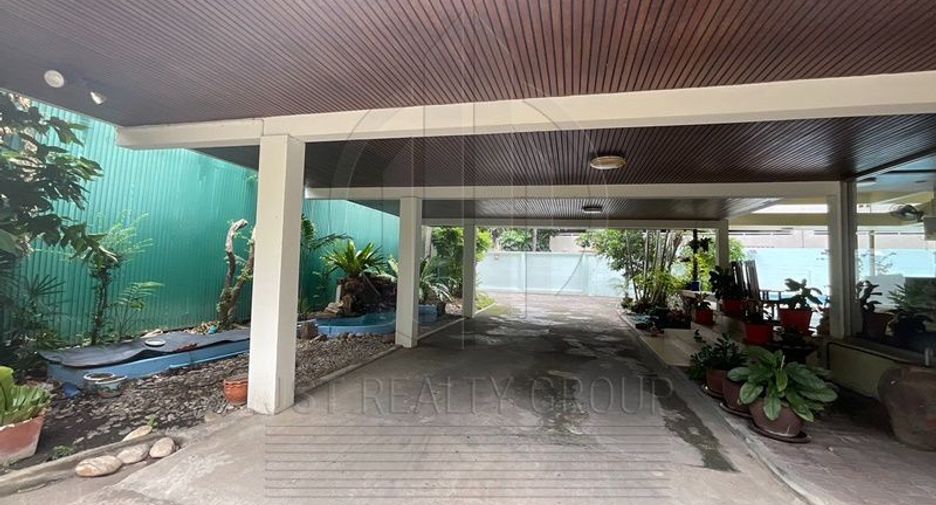 Casa en alquiler de estudio en Watthana, Bangkok