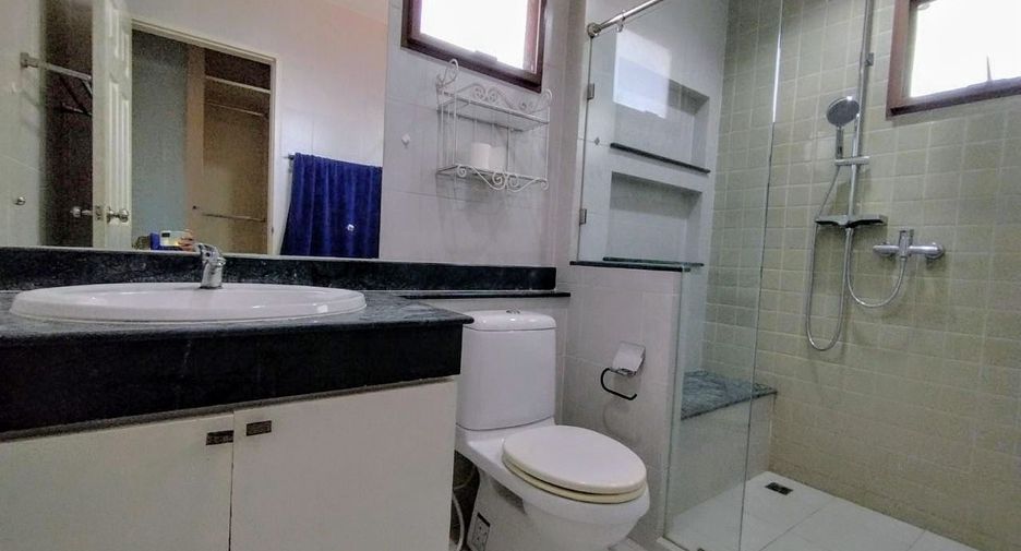 For rent 3 bedrooms house in Bang Phli, Samut Prakan
