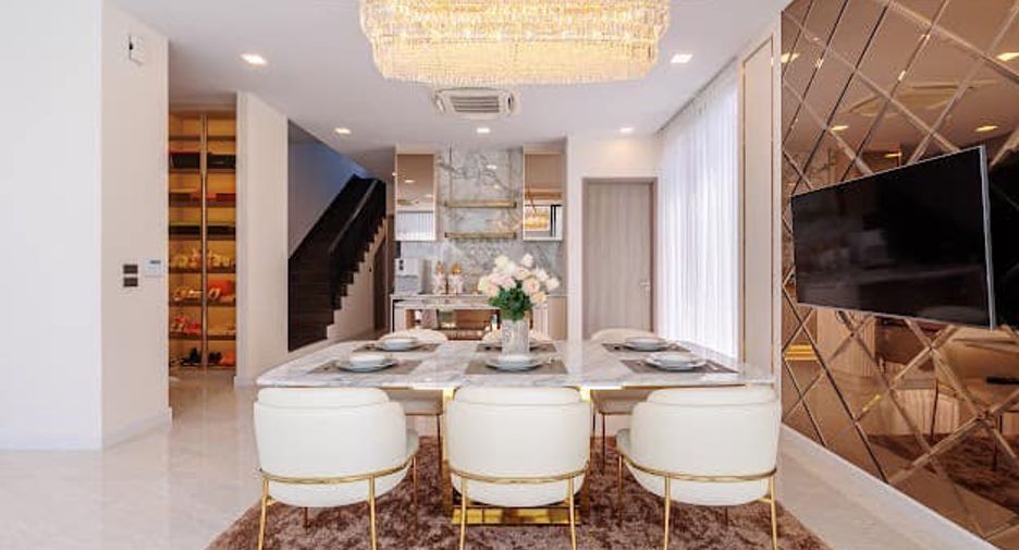 Casa en alquiler y en venta de 5 habitaciones en Prawet, Bangkok