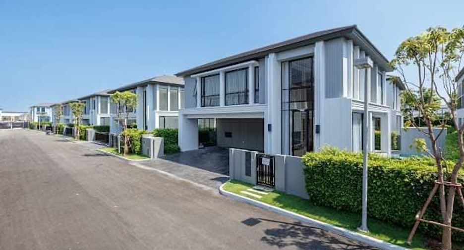 Casa en alquiler y en venta de 5 habitaciones en Prawet, Bangkok