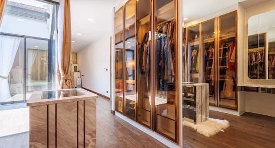 Casa en alquiler y en venta de 5 habitaciones en Prawet, Bangkok