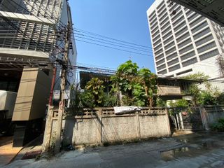 For sale land in Bang Rak, Bangkok