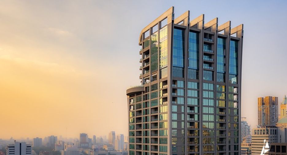 For sale 3 bedrooms condo in Pathum Wan, Bangkok