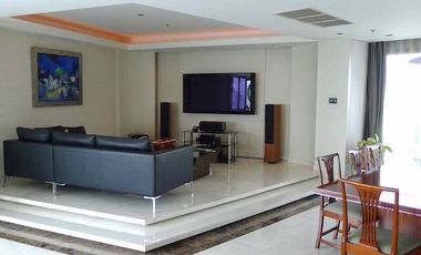 Condo en alquiler de 4 habitaciones en Khlong Toei, Bangkok