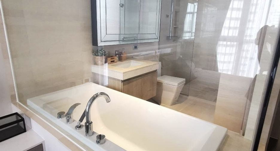 For rent and for sale 2 bedrooms condo in Khlong Toei, Bangkok