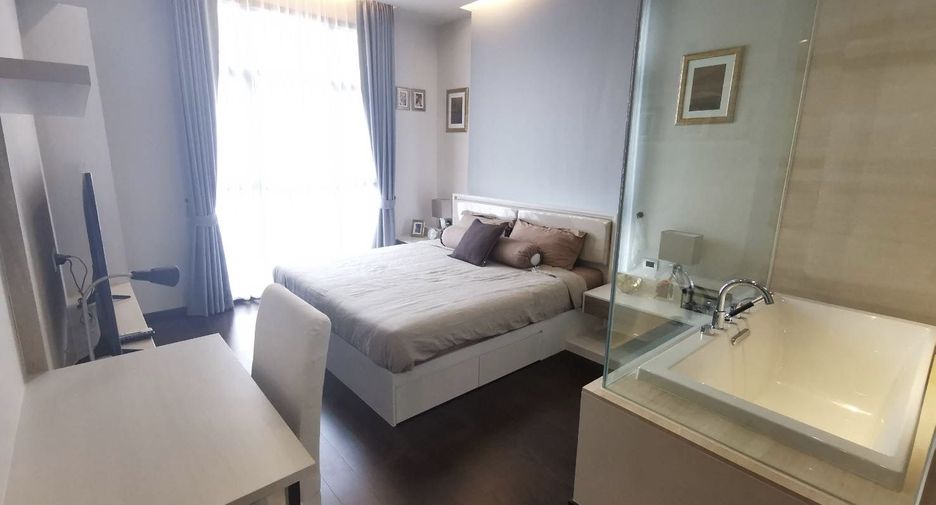 For rent and for sale 2 bedrooms condo in Khlong Toei, Bangkok