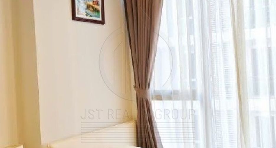For sale 2 bedrooms condo in Watthana, Bangkok