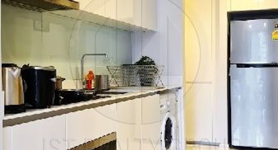 For sale 2 bedrooms condo in Watthana, Bangkok