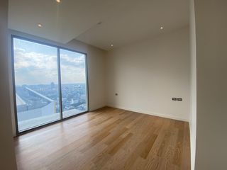 À vendre 2 chambres condo à Khlong San, Bangkok