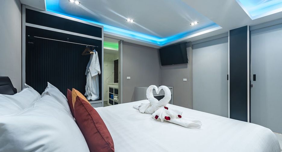For rent 3 bedrooms apartment in Mueang Phuket, Phuket