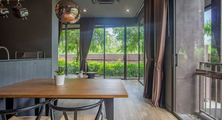For sale 2 bedrooms condo in Mueang Phuket, Phuket