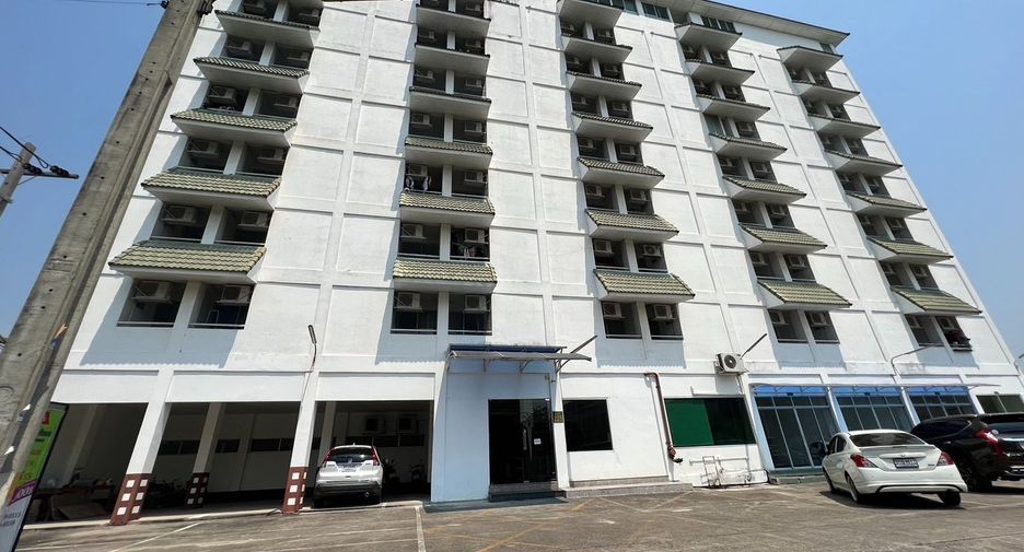 For sale 134 Beds apartment in Mueang Samut Prakan, Samut Prakan
