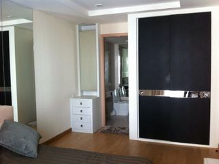 For rent and for sale 1 bed condo in Pathum Wan, Bangkok