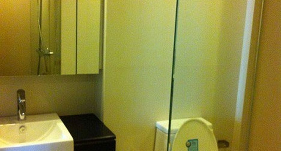 For rent and for sale 1 bed condo in Pathum Wan, Bangkok
