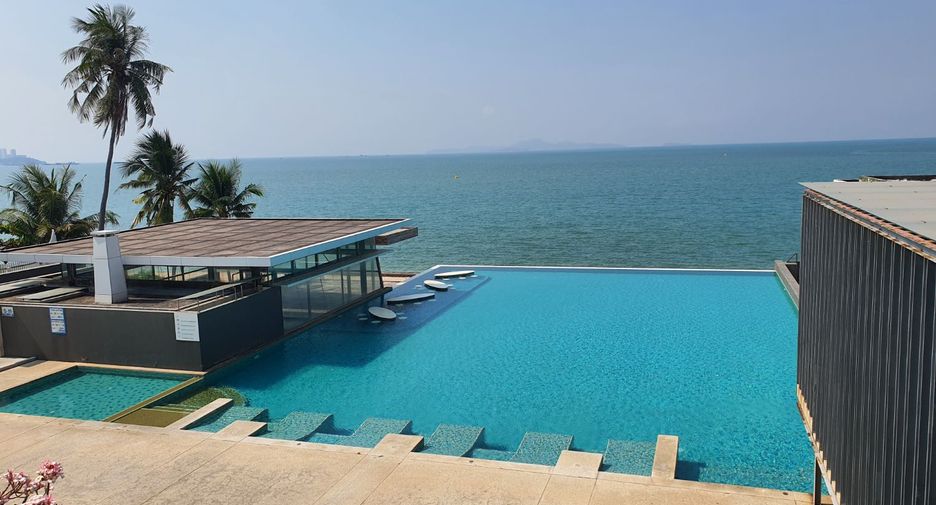 For sale 3 bedrooms condo in Bang Lamung, Chonburi