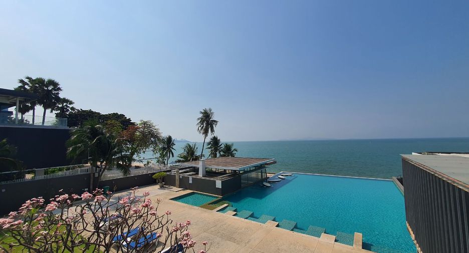 For sale 3 bedrooms condo in Bang Lamung, Chonburi