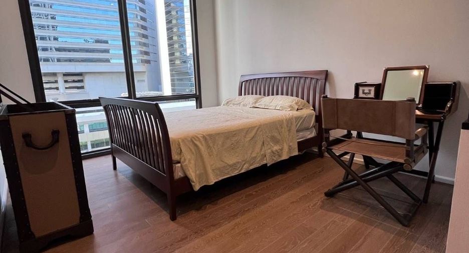 For rent 1 bed condo in Pathum Wan, Bangkok