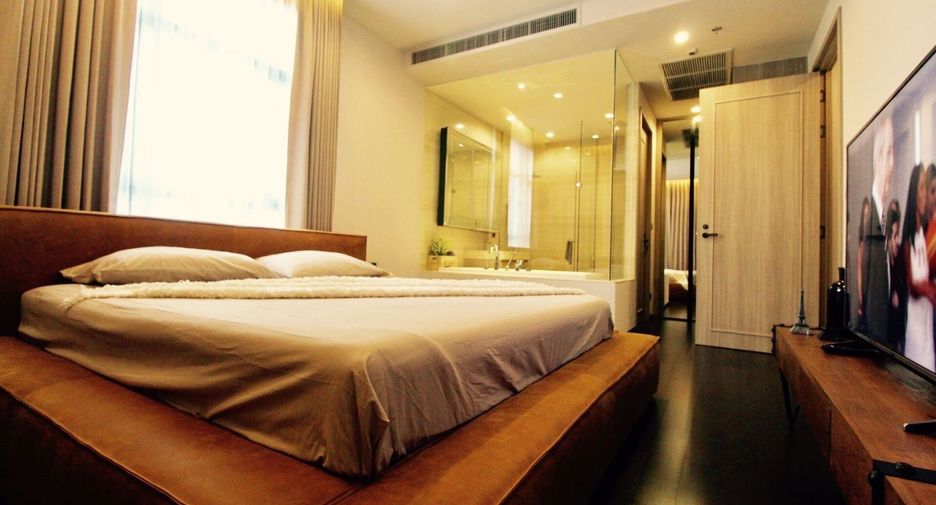 For sale 2 bedrooms condo in Khlong Toei, Bangkok