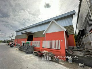 For rent warehouse in Mueang Samut Prakan, Samut Prakan