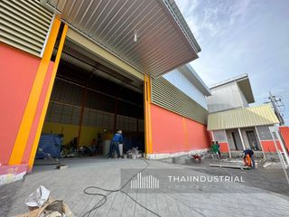 For rent warehouse in Mueang Samut Prakan, Samut Prakan