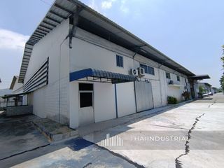 For rent warehouse in Ban Bueng, Chonburi