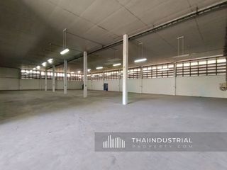 For rent warehouse in Ban Bueng, Chonburi