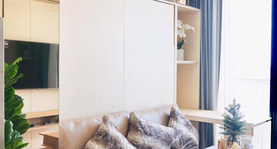 For rent 2 bedrooms condo in Khlong Toei, Bangkok