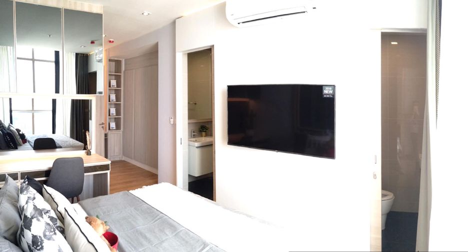 For rent 2 bedrooms condo in Khlong Toei, Bangkok