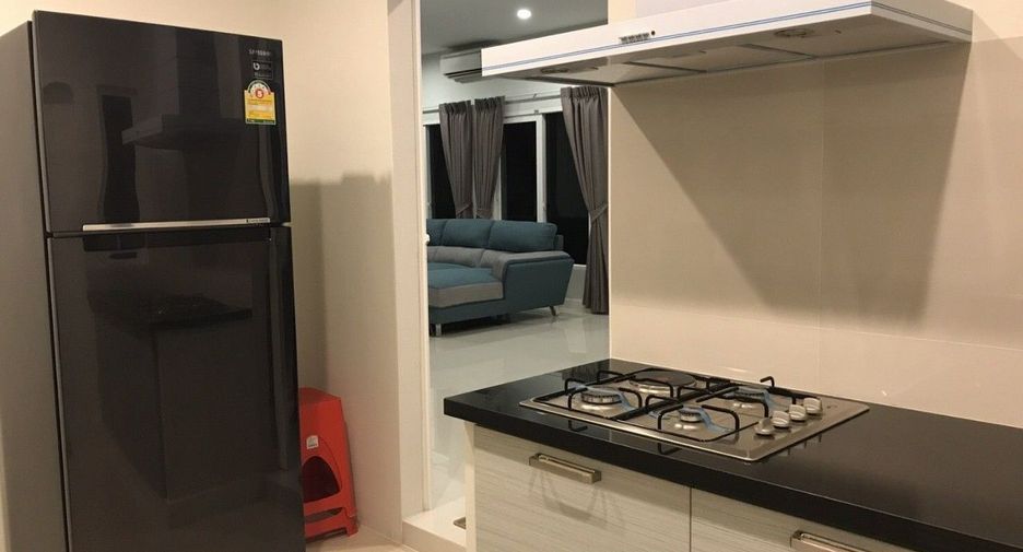 For sale 4 bedrooms house in Bang Na, Bangkok