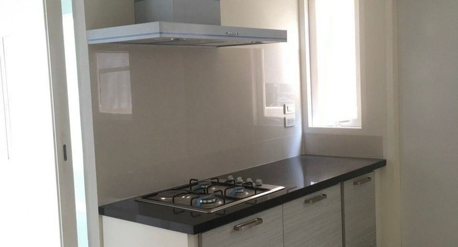 For sale 4 bedrooms house in Bang Na, Bangkok